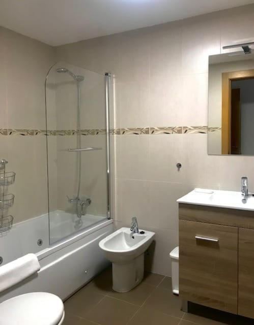 Apartamento Entero El Puente Onís المظهر الخارجي الصورة